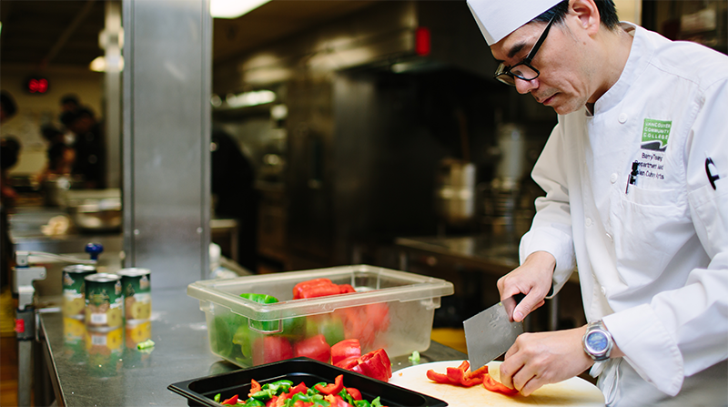 News-Chef-Barry-800