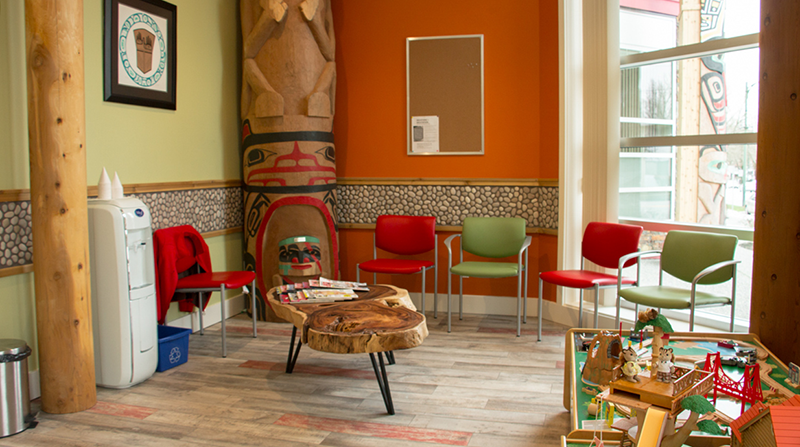 News-Larry-Luma-clinic-interior-800